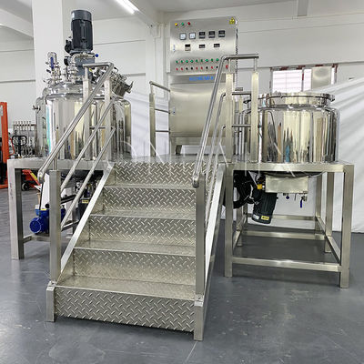 Hassas Vakum Emulsifleştirme Karıştırıcı 220V / 380V Vücut Kremi Yapma Makinesi