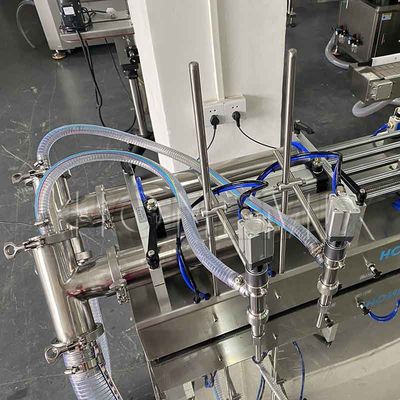 Kozmetik İki Başlı Doldurma Makinesi Piston Yatay Doldurma Makinesi CE