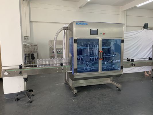 Kozmetik krem losyon doldurma makinesi Altı nozel doldurma kapağı makinesi