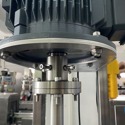 Taşınabilir deterjan sıvı karıştırma makinesi Endüstriyel Yüksek Hızlı Dağınıklık Karıştırıcı